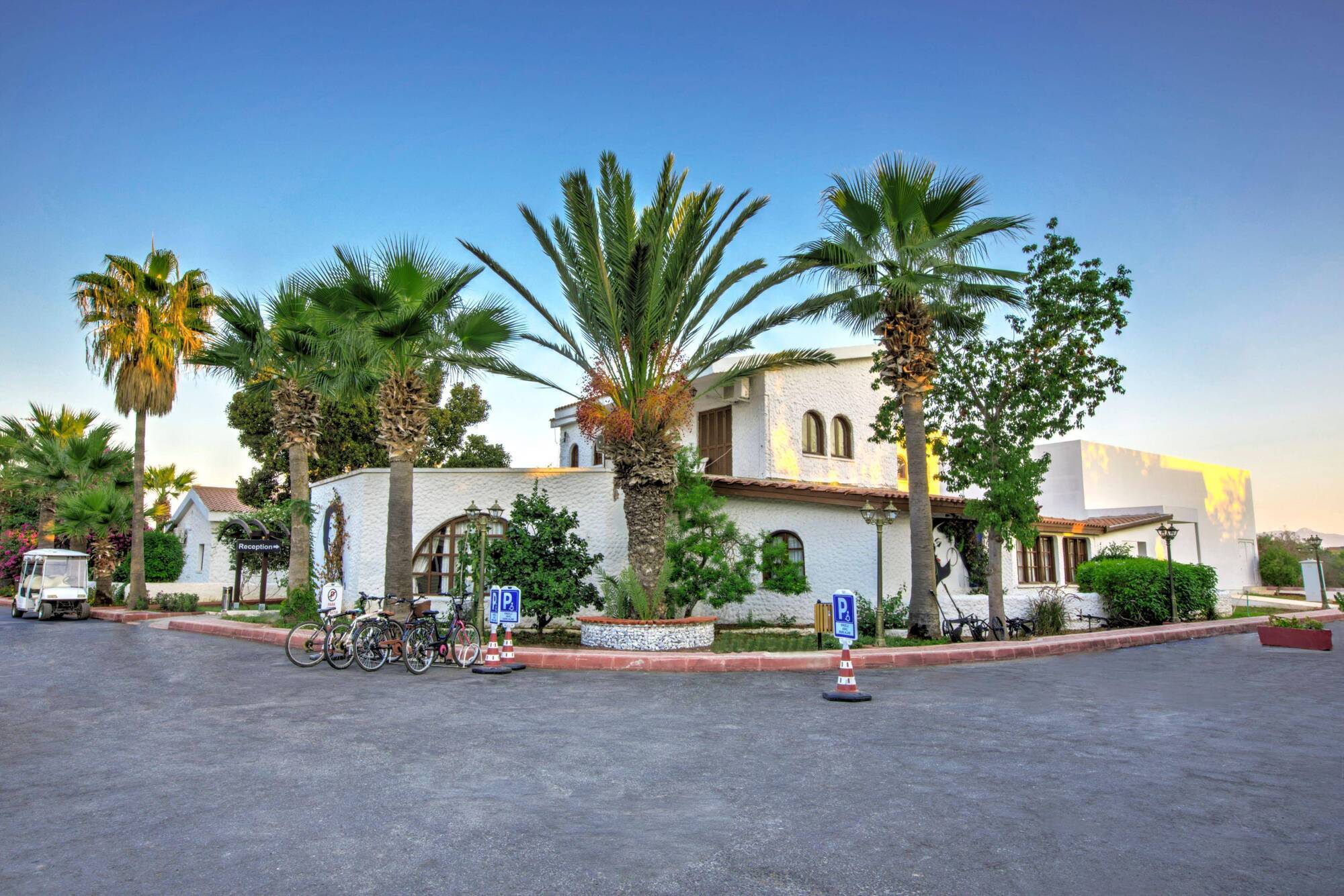 Merit Cyprus Gardens Holiday Famagusta  Eksteriør billede
